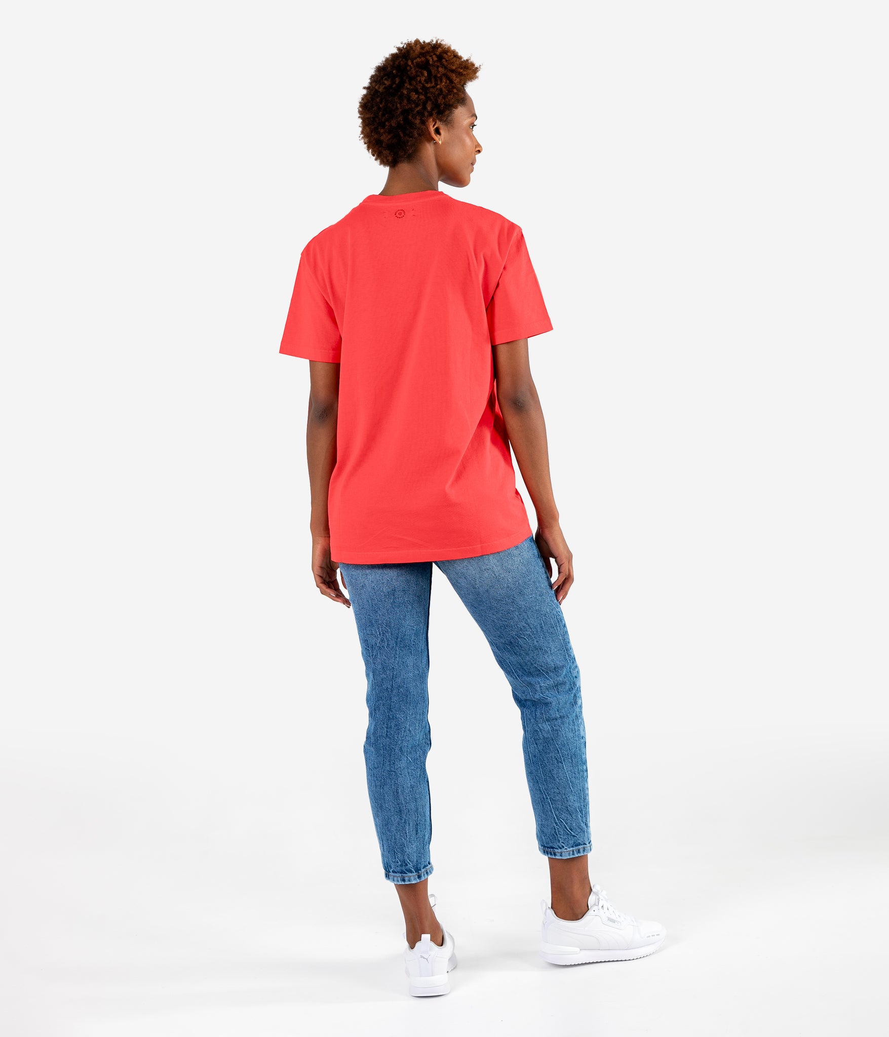 THE GRAPHIC T-SHIRT — GROOVE RED